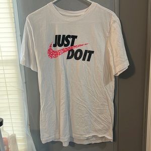 nike tee